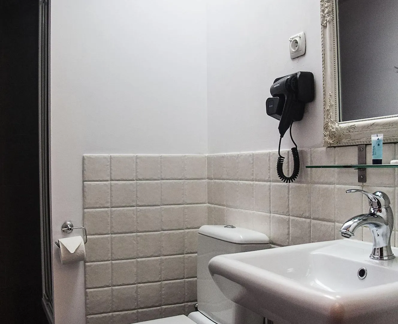 Pergamin Apartments Krakow 3*,  Poland